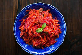 raw beet carrot apple salad